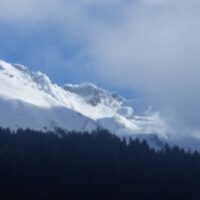15 Länder in 24 Stunden - Schneebedeckte Berge