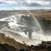 Gullfoss mit Regenbogen