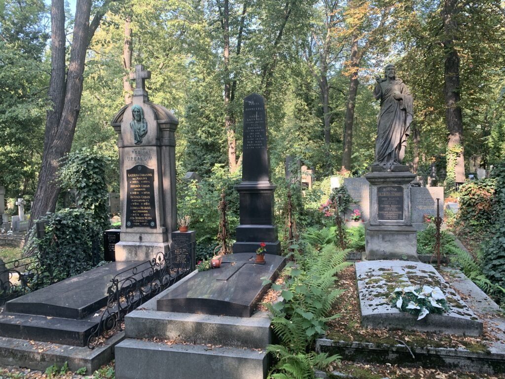 Grabmäler Wolschaner Friedhof